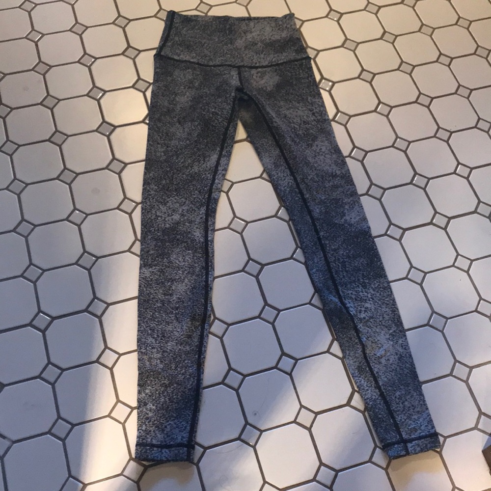 Lululemon athletica size 6 leggings grey and black